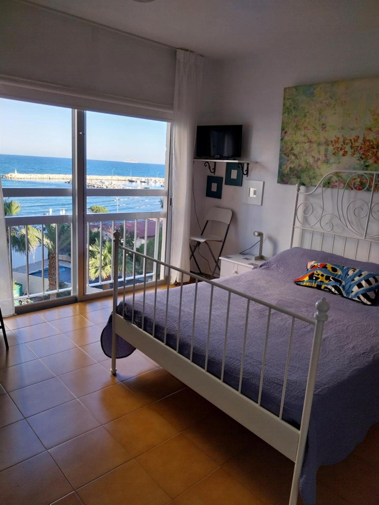Mikis'S Seagate Studio Aprt. Larnaca Exterior foto